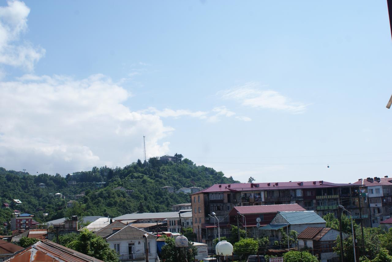 Hotel Vakhtanguri Batumi Kültér fotó